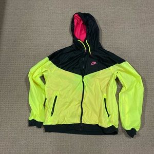 Men’s Nike windbreaker jacket